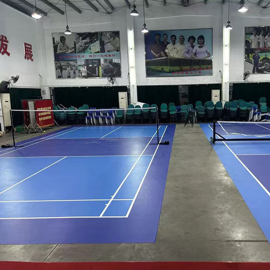 Rollo de suelo de PVC Beable de 3,0 mm de alta calidad para cancha de pickleball: antideslizante, duradero y personalizable con logotipo y opciones de color.