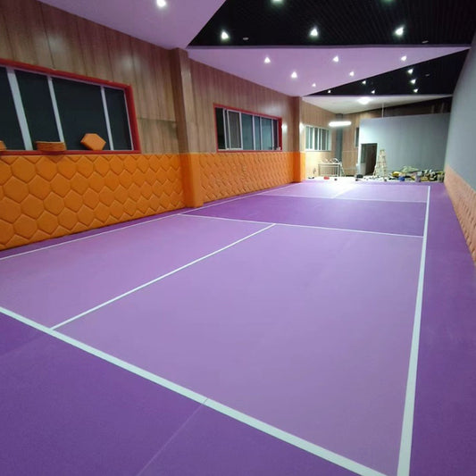 Suelo de PVC premium para interiores Beable para pickleball: colores personalizados e impresión de líneas. Muestra gratuita disponible.