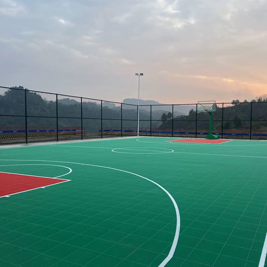 Beable Custom Basketball Court Interlocking Floor Tiles with White Lines and Logo for School & Club Use