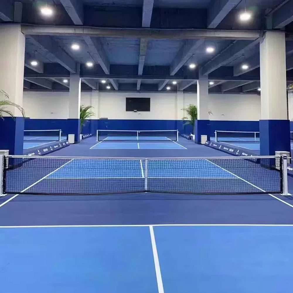 Suelo de PVC para cancha de pickleball con diseño personalizado de Beable | Superficie antideslizante con líneas de juego blancas