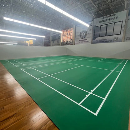Beable Indoor Badminton Court Roll Flooring – Eco PVC, Customizable for Schools, Gyms & Tournaments